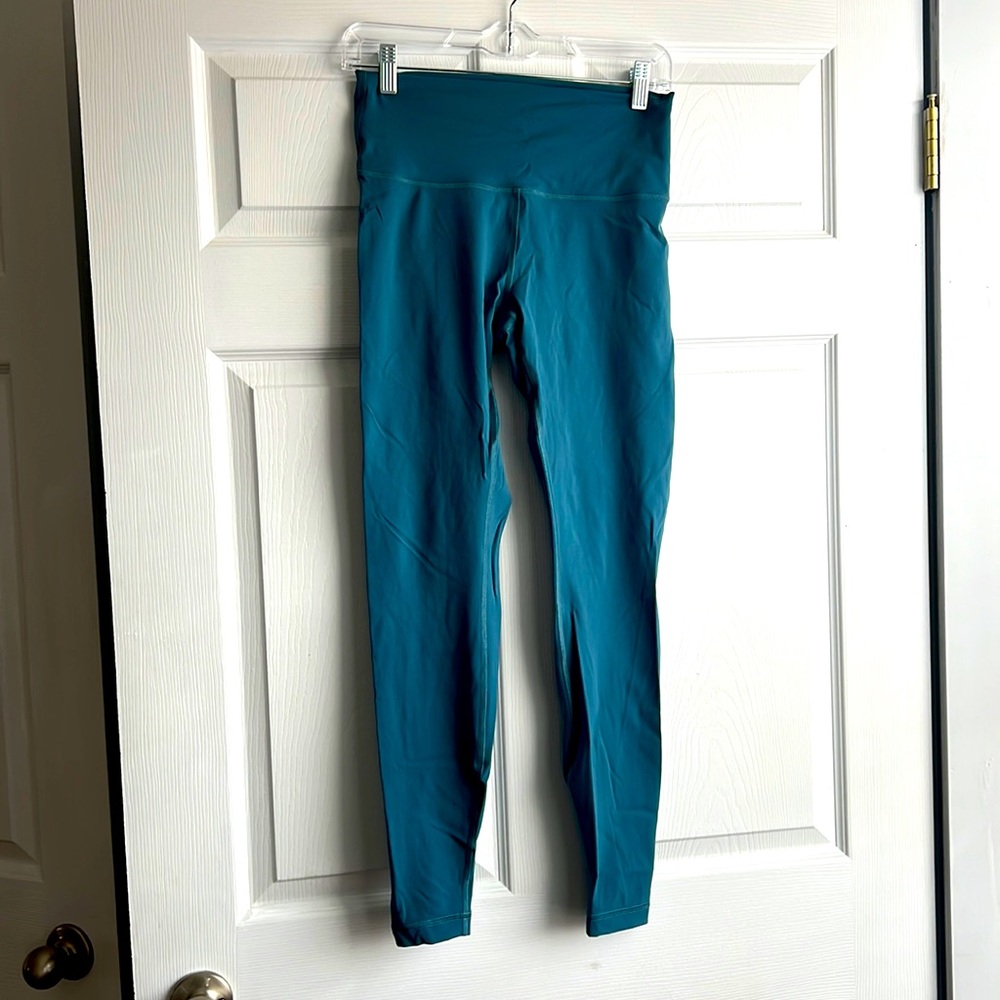 Teal Lululemon Size 8 Wunder Under Leggings